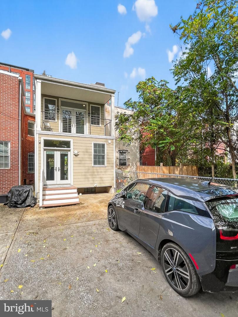 211 K ST NE, WASHINGTON, District Of Columbia 20002, ,Land,For sale,211 K ST NE,DCDC2227788 MLS # DCDC2227788