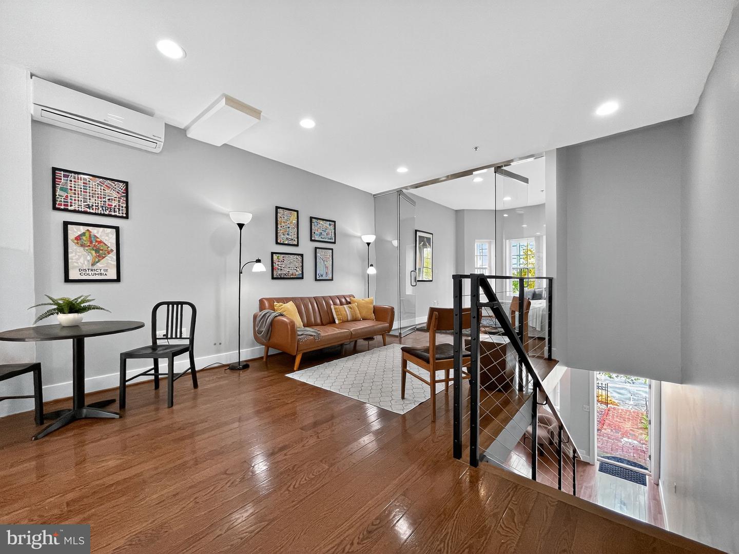 211 K ST NE, WASHINGTON, District Of Columbia 20002, ,Land,For sale,211 K ST NE,DCDC2227788 MLS # DCDC2227788