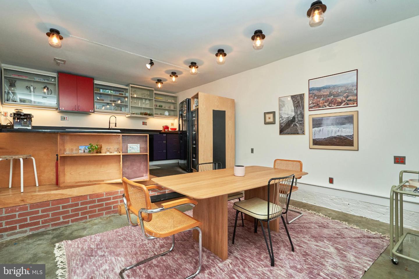 20 9TH ST NE, WASHINGTON, District Of Columbia 20002, 3 Bedrooms Bedrooms, 6 Rooms Rooms,2 BathroomsBathrooms,Residential,For sale,20 9TH ST NE,DCDC2225656 MLS # DCDC2225656