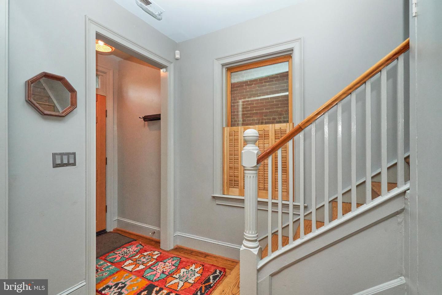 20 9TH ST NE, WASHINGTON, District Of Columbia 20002, 3 Bedrooms Bedrooms, 6 Rooms Rooms,2 BathroomsBathrooms,Residential,For sale,20 9TH ST NE,DCDC2225656 MLS # DCDC2225656