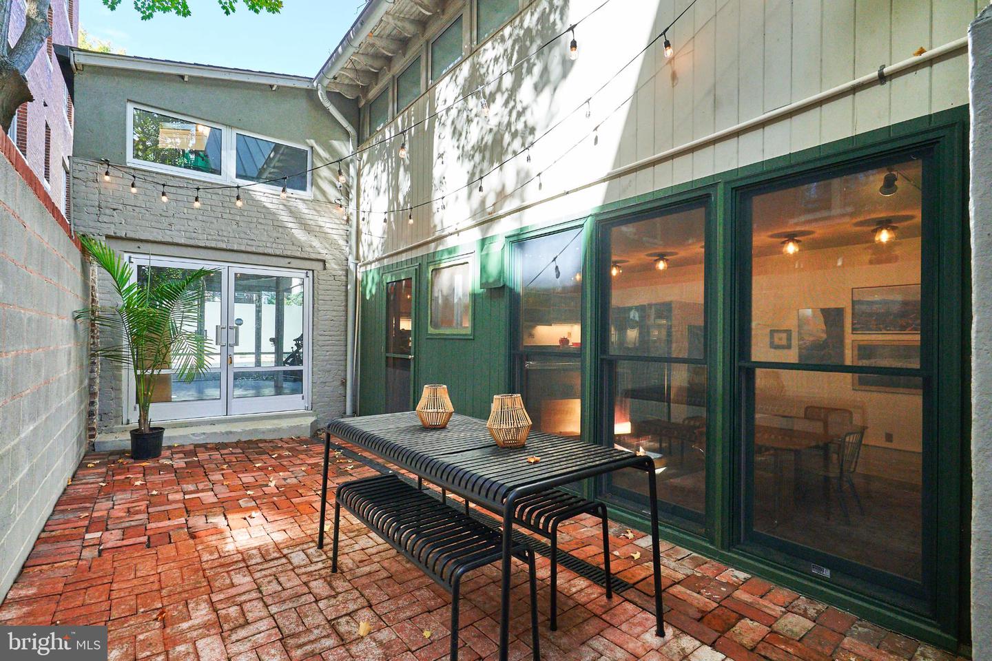 20 9TH ST NE, WASHINGTON, District Of Columbia 20002, 3 Bedrooms Bedrooms, 6 Rooms Rooms,2 BathroomsBathrooms,Residential,For sale,20 9TH ST NE,DCDC2225656 MLS # DCDC2225656