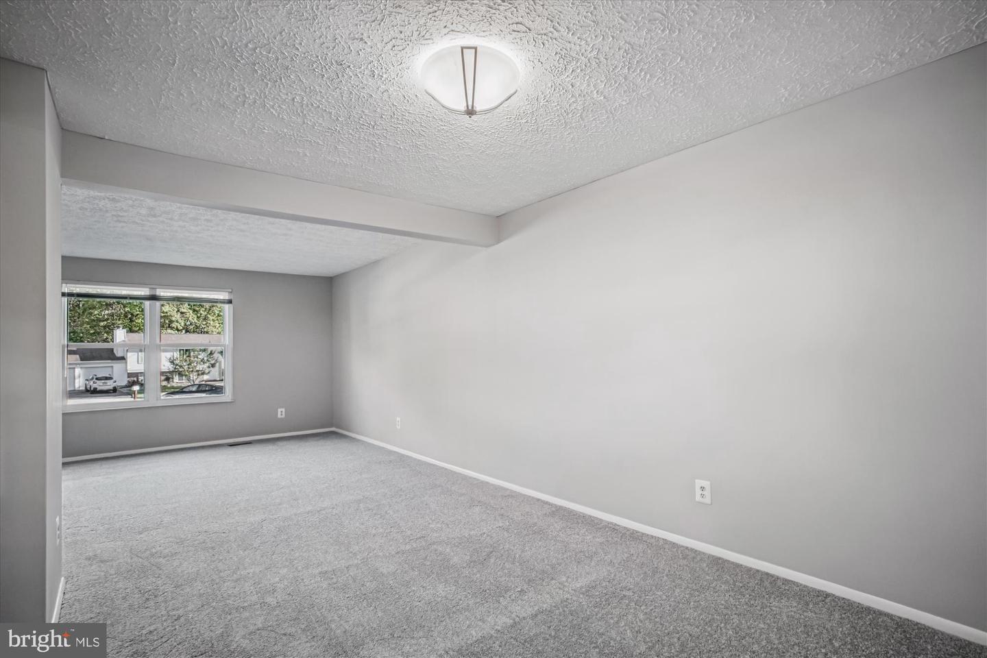 1741 WHITEWOOD LN, HERNDON, Virginia 20170, 4 Bedrooms Bedrooms, ,2 BathroomsBathrooms,Residential,For sale,1741 WHITEWOOD LN,VAFX2273166 MLS # VAFX2273166