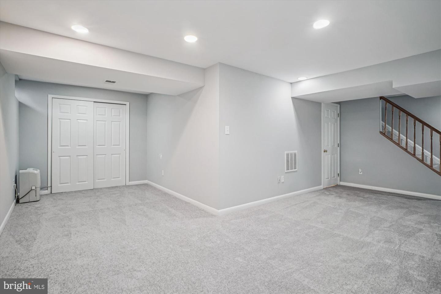 1741 WHITEWOOD LN, HERNDON, Virginia 20170, 4 Bedrooms Bedrooms, ,2 BathroomsBathrooms,Residential,For sale,1741 WHITEWOOD LN,VAFX2273166 MLS # VAFX2273166