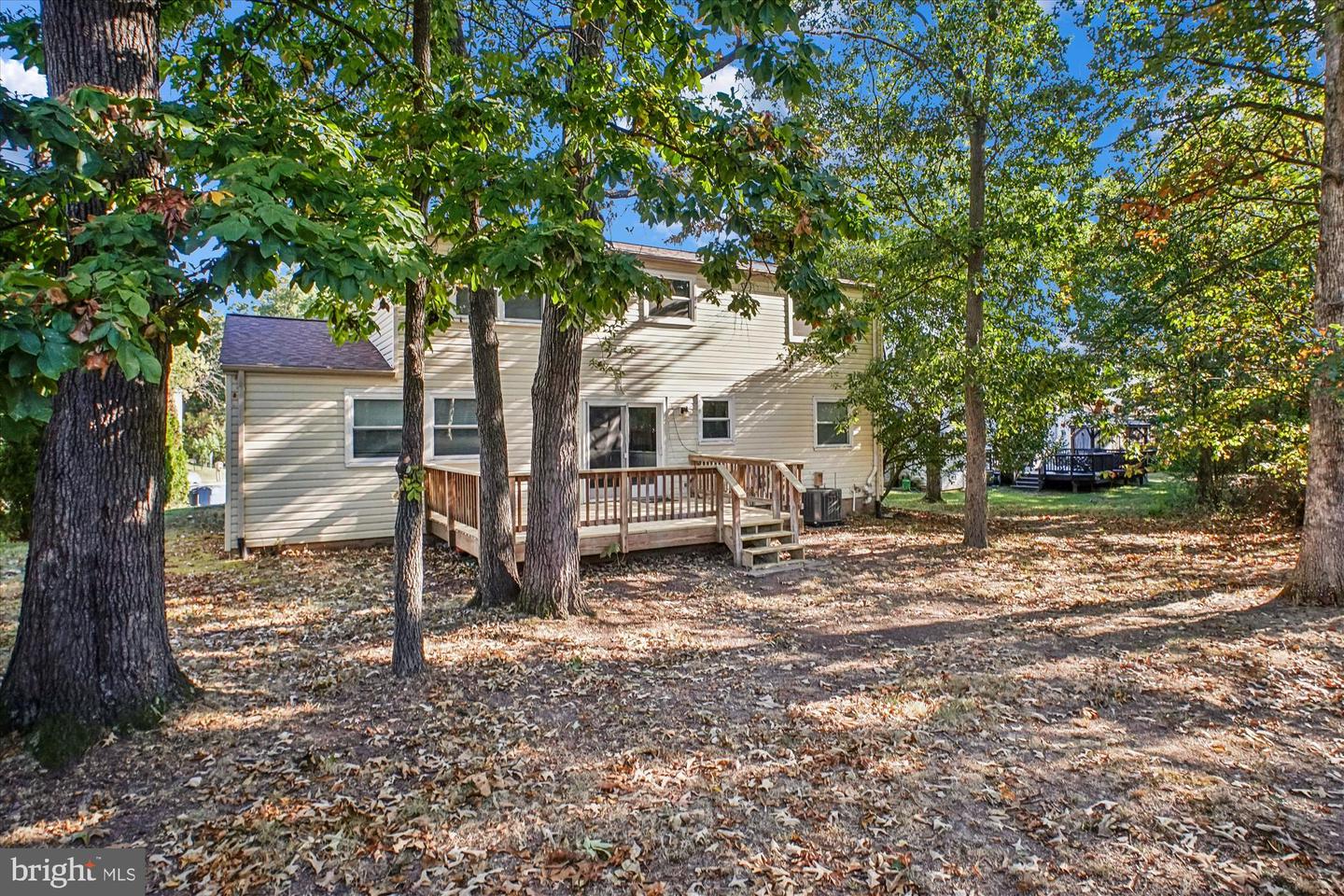 1741 WHITEWOOD LN, HERNDON, Virginia 20170, 4 Bedrooms Bedrooms, ,2 BathroomsBathrooms,Residential,For sale,1741 WHITEWOOD LN,VAFX2273166 MLS # VAFX2273166