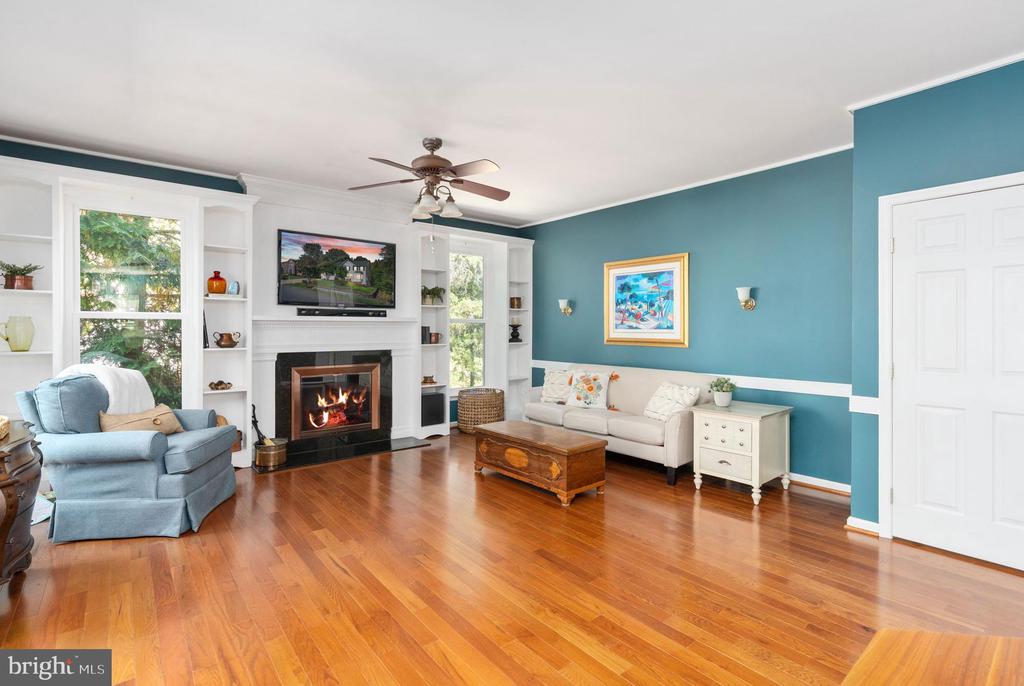 6811 LAKELAND WAY, FREDERICKSBURG, Virginia 22407, 5 Bedrooms Bedrooms, ,3 BathroomsBathrooms,Residential,6811 LAKELAND WAY,VASP2036974 MLS # VASP2036974