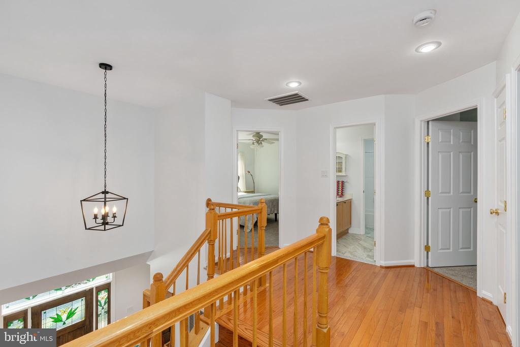 6811 LAKELAND WAY, FREDERICKSBURG, Virginia 22407, 5 Bedrooms Bedrooms, ,3 BathroomsBathrooms,Residential,6811 LAKELAND WAY,VASP2036974 MLS # VASP2036974