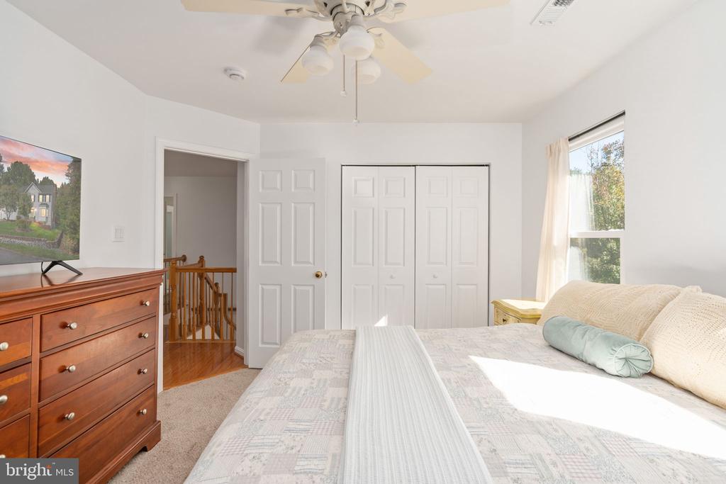 6811 LAKELAND WAY, FREDERICKSBURG, Virginia 22407, 5 Bedrooms Bedrooms, ,3 BathroomsBathrooms,Residential,6811 LAKELAND WAY,VASP2036974 MLS # VASP2036974