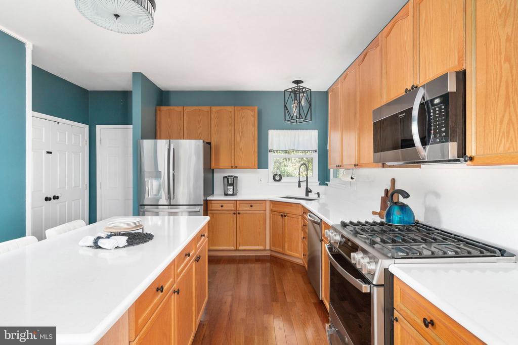 6811 LAKELAND WAY, FREDERICKSBURG, Virginia 22407, 5 Bedrooms Bedrooms, ,3 BathroomsBathrooms,Residential,6811 LAKELAND WAY,VASP2036974 MLS # VASP2036974
