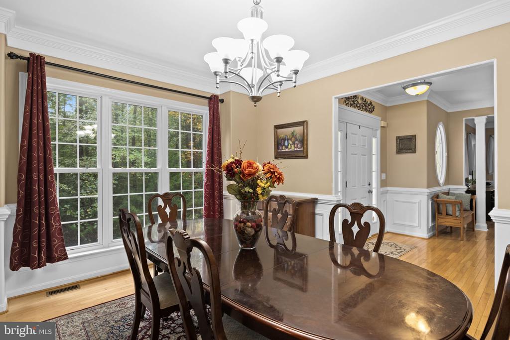 10704 WHISPERING WAY, FREDERICKSBURG, Virginia 22407, 5 Bedrooms Bedrooms, ,3 BathroomsBathrooms,Residential,10704 WHISPERING WAY,VASP2036976 MLS # VASP2036976