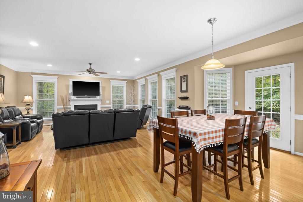 10704 WHISPERING WAY, FREDERICKSBURG, Virginia 22407, 5 Bedrooms Bedrooms, ,3 BathroomsBathrooms,Residential,10704 WHISPERING WAY,VASP2036976 MLS # VASP2036976