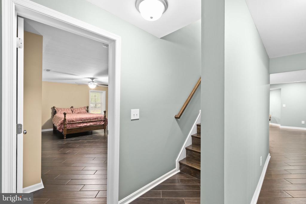 10704 WHISPERING WAY, FREDERICKSBURG, Virginia 22407, 5 Bedrooms Bedrooms, ,3 BathroomsBathrooms,Residential,10704 WHISPERING WAY,VASP2036976 MLS # VASP2036976