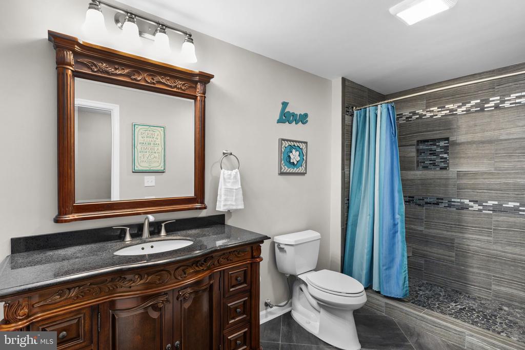 10704 WHISPERING WAY, FREDERICKSBURG, Virginia 22407, 5 Bedrooms Bedrooms, ,3 BathroomsBathrooms,Residential,10704 WHISPERING WAY,VASP2036976 MLS # VASP2036976