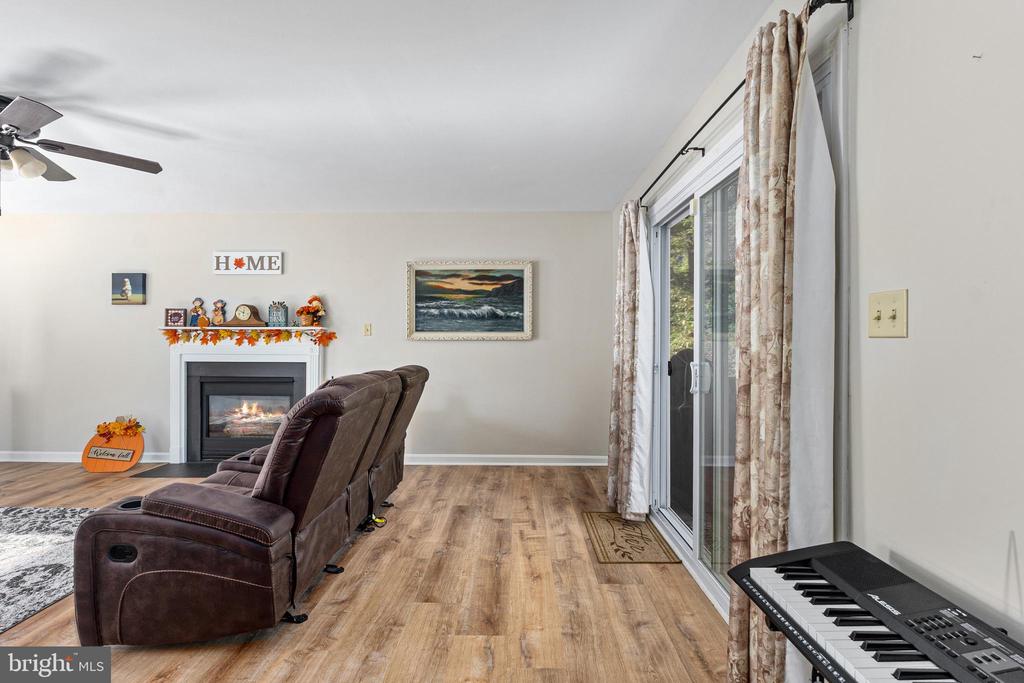 6505 ROYAL OAKS DR, FREDERICKSBURG, Virginia 22407, 3 Bedrooms Bedrooms, ,2 BathroomsBathrooms,Residential,6505 ROYAL OAKS DR,VASP2036972 MLS # VASP2036972