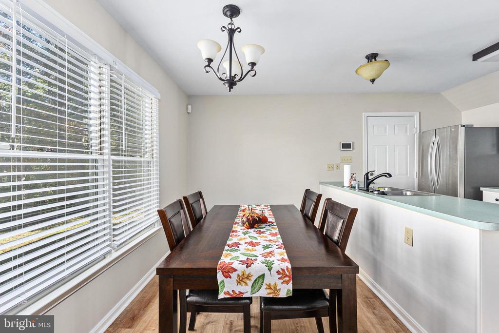 6505 ROYAL OAKS DR, FREDERICKSBURG, Virginia 22407, 3 Bedrooms Bedrooms, ,2 BathroomsBathrooms,Residential,6505 ROYAL OAKS DR,VASP2036972 MLS # VASP2036972