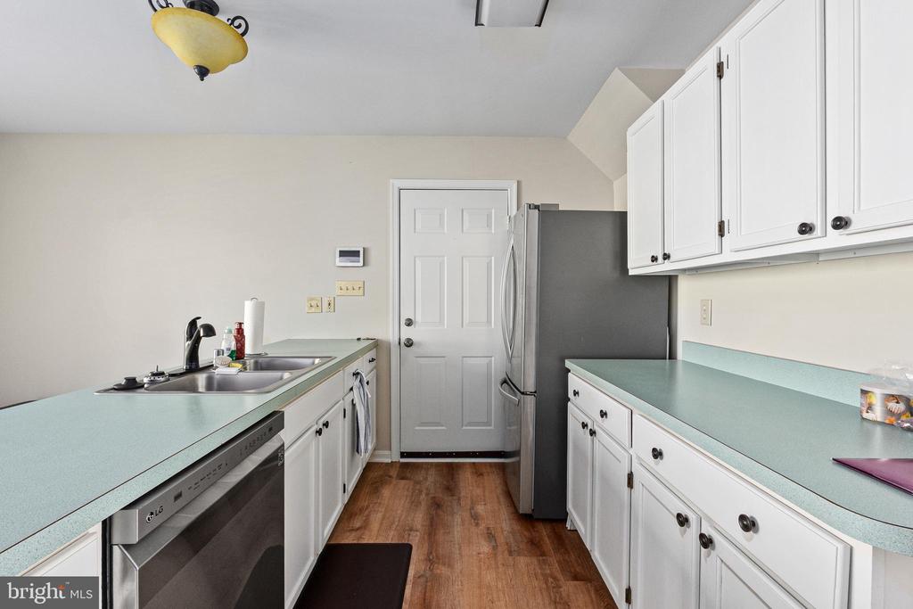 6505 ROYAL OAKS DR, FREDERICKSBURG, Virginia 22407, 3 Bedrooms Bedrooms, ,2 BathroomsBathrooms,Residential,6505 ROYAL OAKS DR,VASP2036972 MLS # VASP2036972