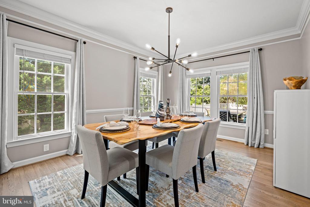 6288 REDWINGED BLACKBIRD DR, WARRENTON, Virginia, 5 Bedrooms Bedrooms, ,3 BathroomsBathrooms,Residential,6288 REDWINGED BLACKBIRD DR,VAFQ2019438 MLS # VAFQ2019438