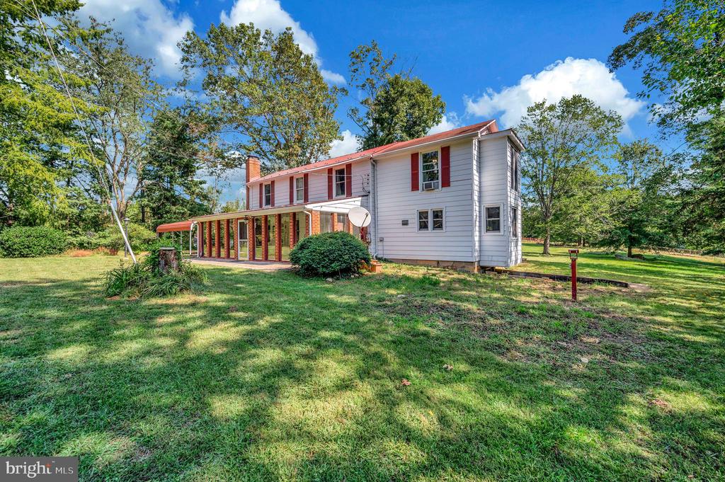 31934 INDIANTOWN RD, LOCUST GROVE, Virginia 22508, 3 Bedrooms Bedrooms, ,2 BathroomsBathrooms,Residential,31934 INDIANTOWN RD,VAOR2012576 MLS # VAOR2012576