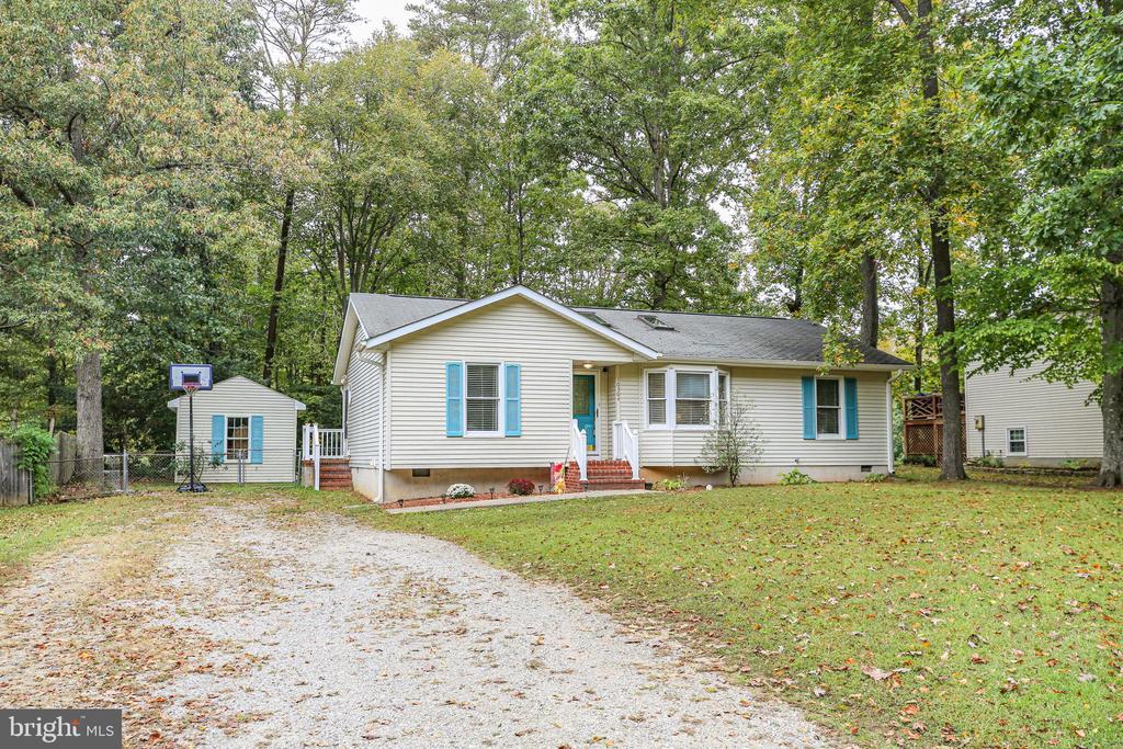 10304 BAYBERRY LN, SPOTSYLVANIA, Virginia 22553, 3 Bedrooms Bedrooms, ,2 BathroomsBathrooms,Residential,10304 BAYBERRY LN,VASP2037046 MLS # VASP2037046