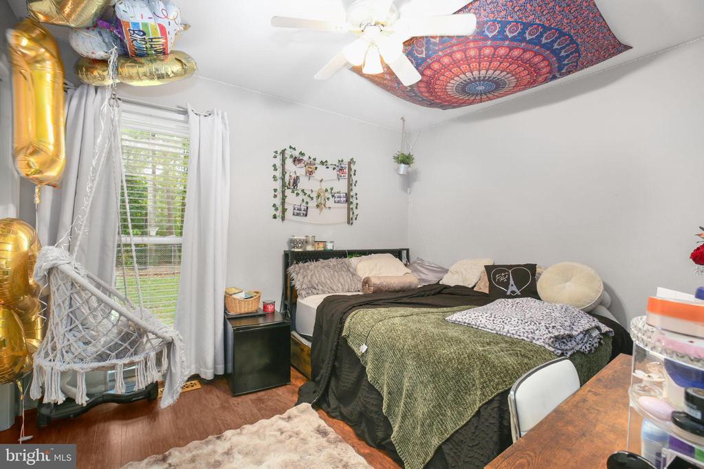 10304 BAYBERRY LN, SPOTSYLVANIA, Virginia 22553, 3 Bedrooms Bedrooms, ,2 BathroomsBathrooms,Residential,10304 BAYBERRY LN,VASP2037046 MLS # VASP2037046