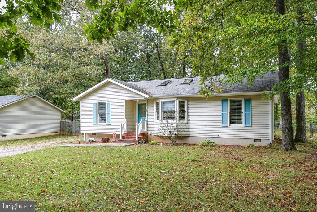 10304 BAYBERRY LN, SPOTSYLVANIA, Virginia 22553, 3 Bedrooms Bedrooms, ,2 BathroomsBathrooms,Residential,10304 BAYBERRY LN,VASP2037046 MLS # VASP2037046