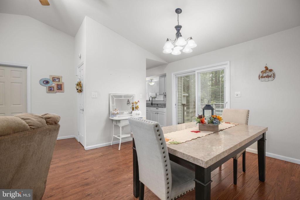 10304 BAYBERRY LN, SPOTSYLVANIA, Virginia 22553, 3 Bedrooms Bedrooms, ,2 BathroomsBathrooms,Residential,10304 BAYBERRY LN,VASP2037046 MLS # VASP2037046