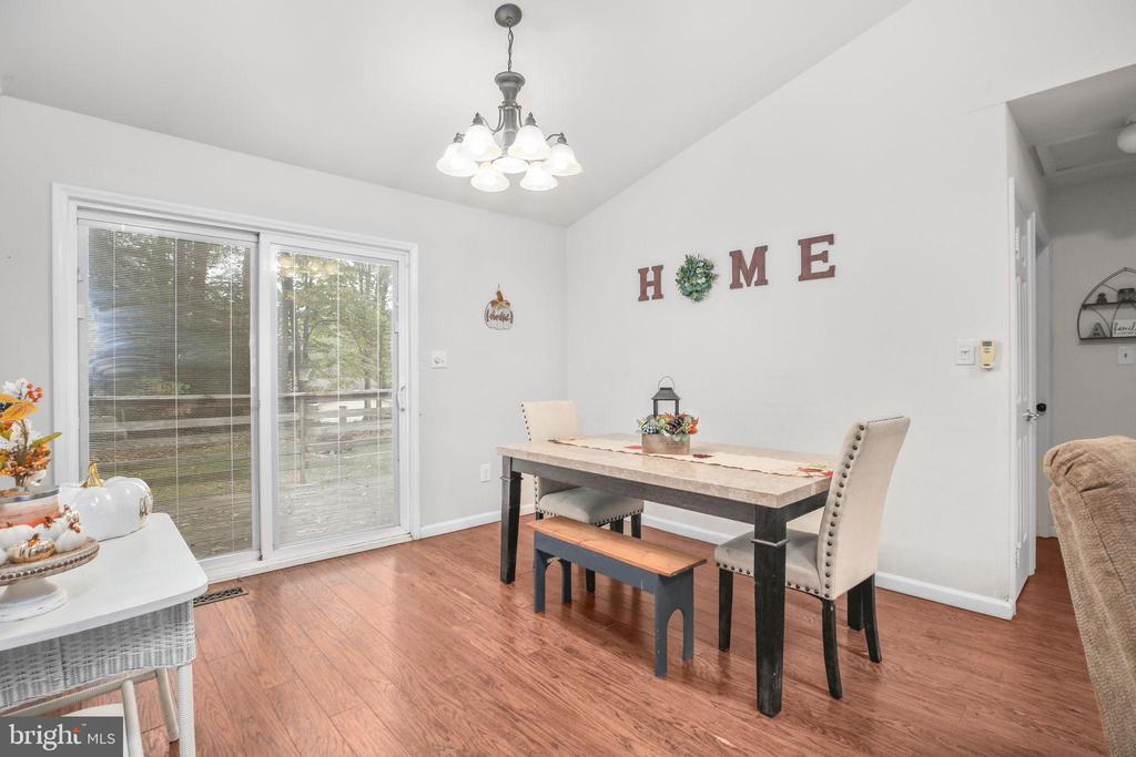 10304 BAYBERRY LN, SPOTSYLVANIA, Virginia 22553, 3 Bedrooms Bedrooms, ,2 BathroomsBathrooms,Residential,10304 BAYBERRY LN,VASP2037046 MLS # VASP2037046