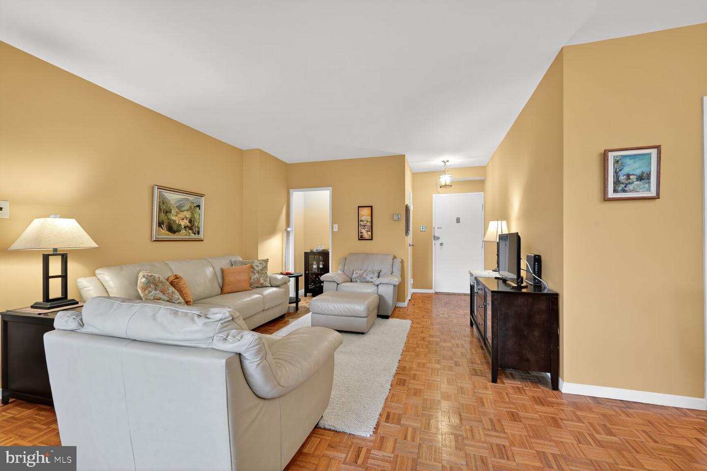 3900 WATSON PL NW #B-1G, WASHINGTON, District Of Columbia 20016, 1 Bedroom Bedrooms, ,1 BathroomBathrooms,Residential,For sale,3900 WATSON PL NW #B-1G,DCDC2226448 MLS # DCDC2226448