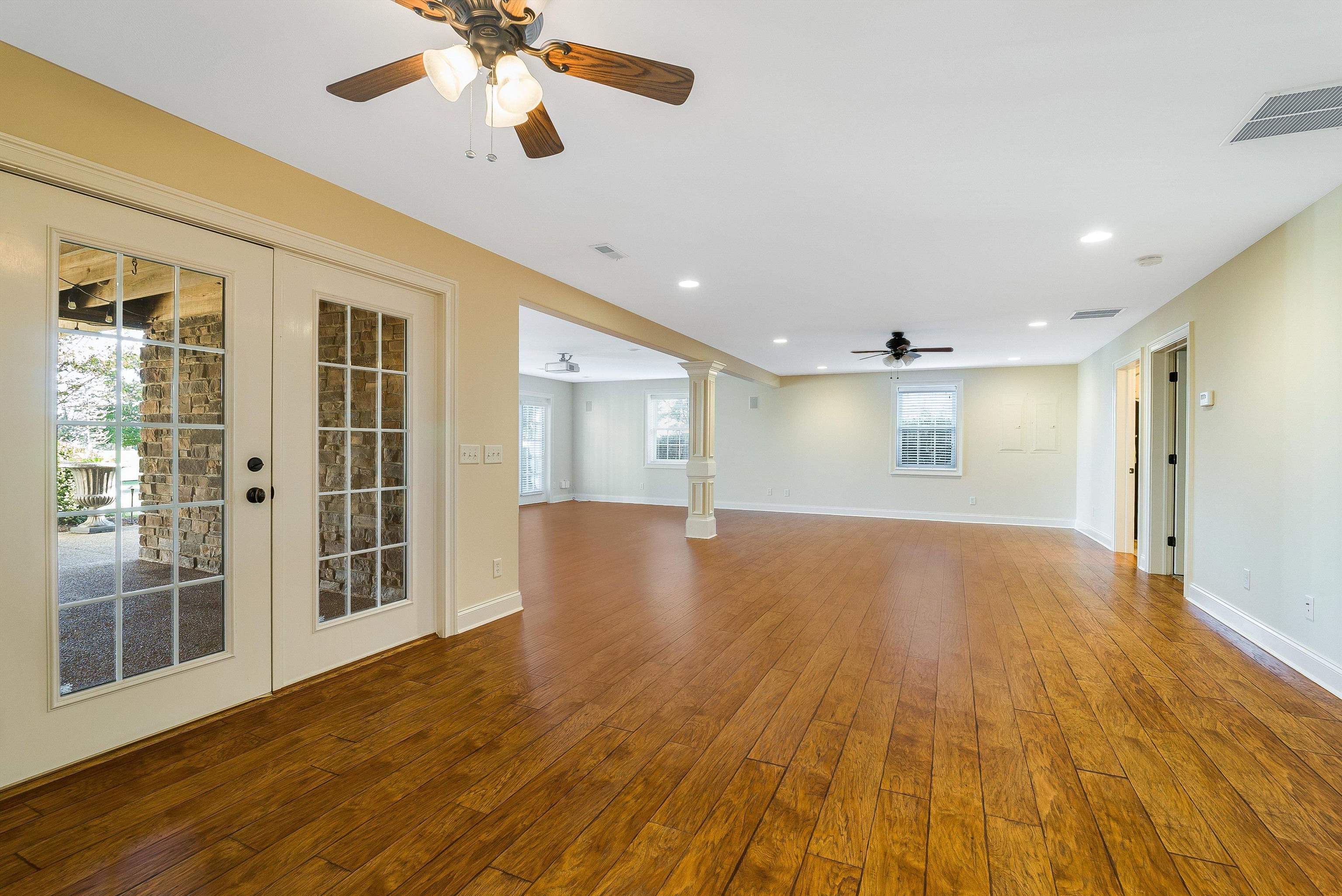 121 CLAREMONT AVE, ROCKINGHAM, Virginia 22801, 4 Bedrooms Bedrooms, ,3 BathroomsBathrooms,Residential,121 CLAREMONT AVE,670183 MLS # 670183