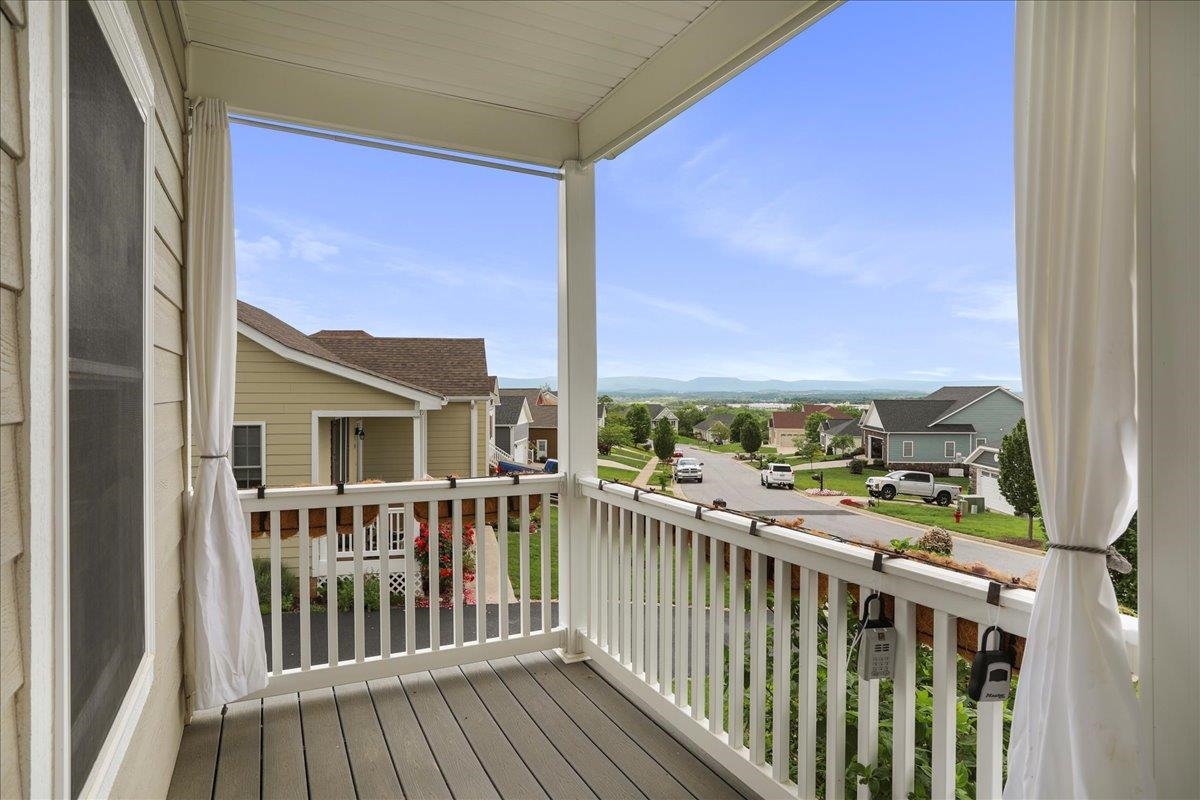 115 BEAUREGARD DR, STAUNTON, Virginia 24401, 3 Bedrooms Bedrooms, ,2 BathroomsBathrooms,Residential,115 BEAUREGARD DR,670186 MLS # 670186