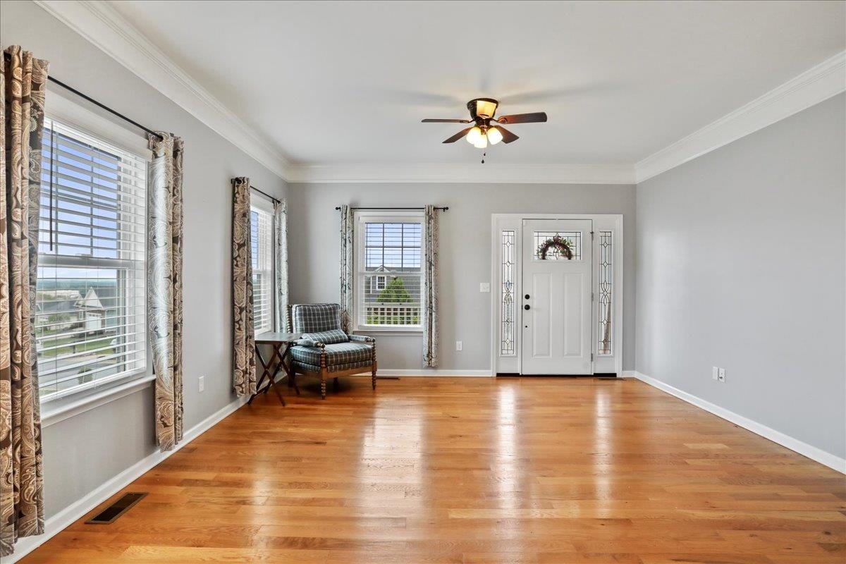 115 BEAUREGARD DR, STAUNTON, Virginia 24401, 3 Bedrooms Bedrooms, ,2 BathroomsBathrooms,Residential,115 BEAUREGARD DR,670186 MLS # 670186