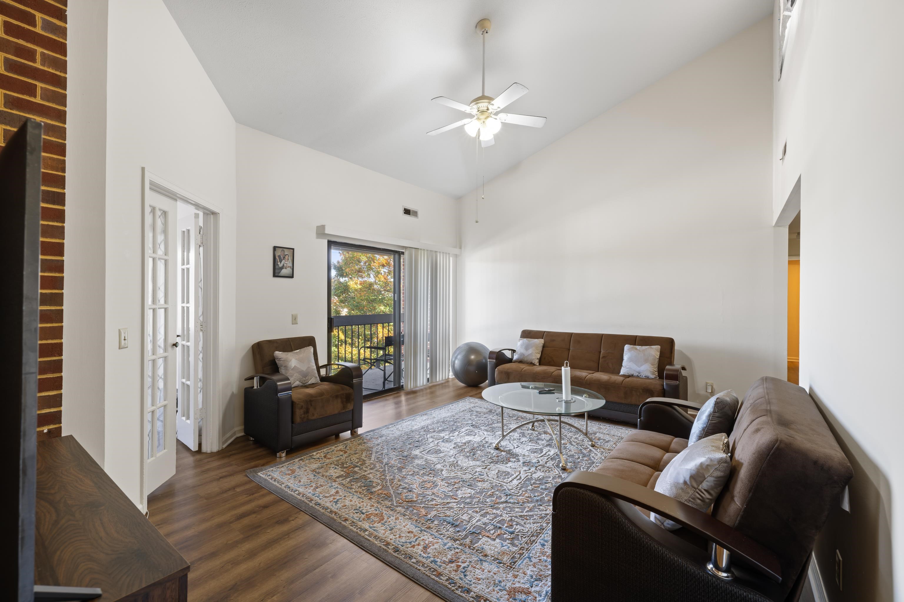 1116 BLUE RIDGE DR, HARRISONBURG, Virginia 22802, 3 Bedrooms Bedrooms, ,2 BathroomsBathrooms,Residential,1116 BLUE RIDGE DR,670187 MLS # 670187