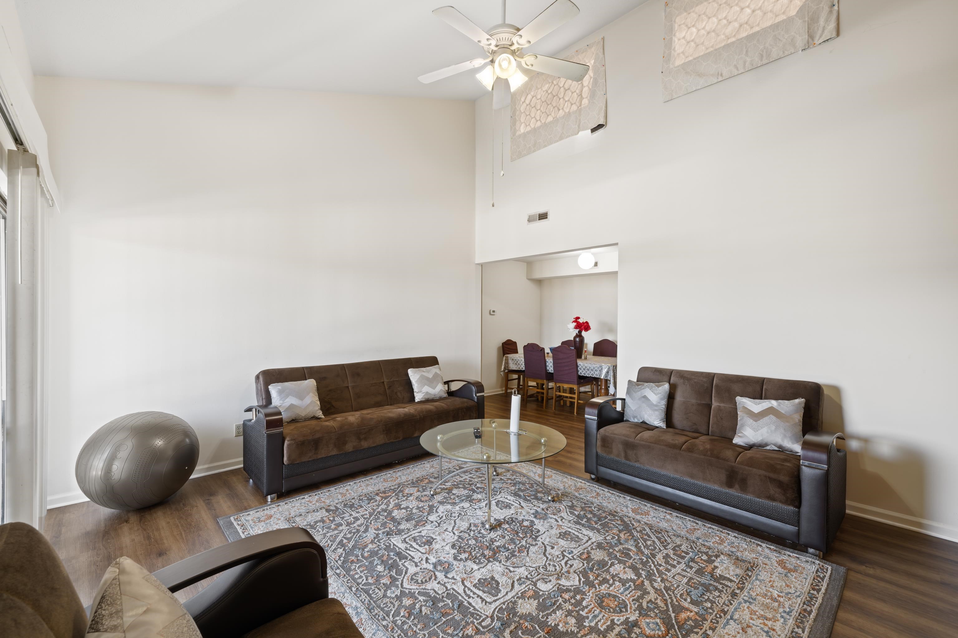 1116 BLUE RIDGE DR, HARRISONBURG, Virginia 22802, 3 Bedrooms Bedrooms, ,2 BathroomsBathrooms,Residential,1116 BLUE RIDGE DR,670187 MLS # 670187