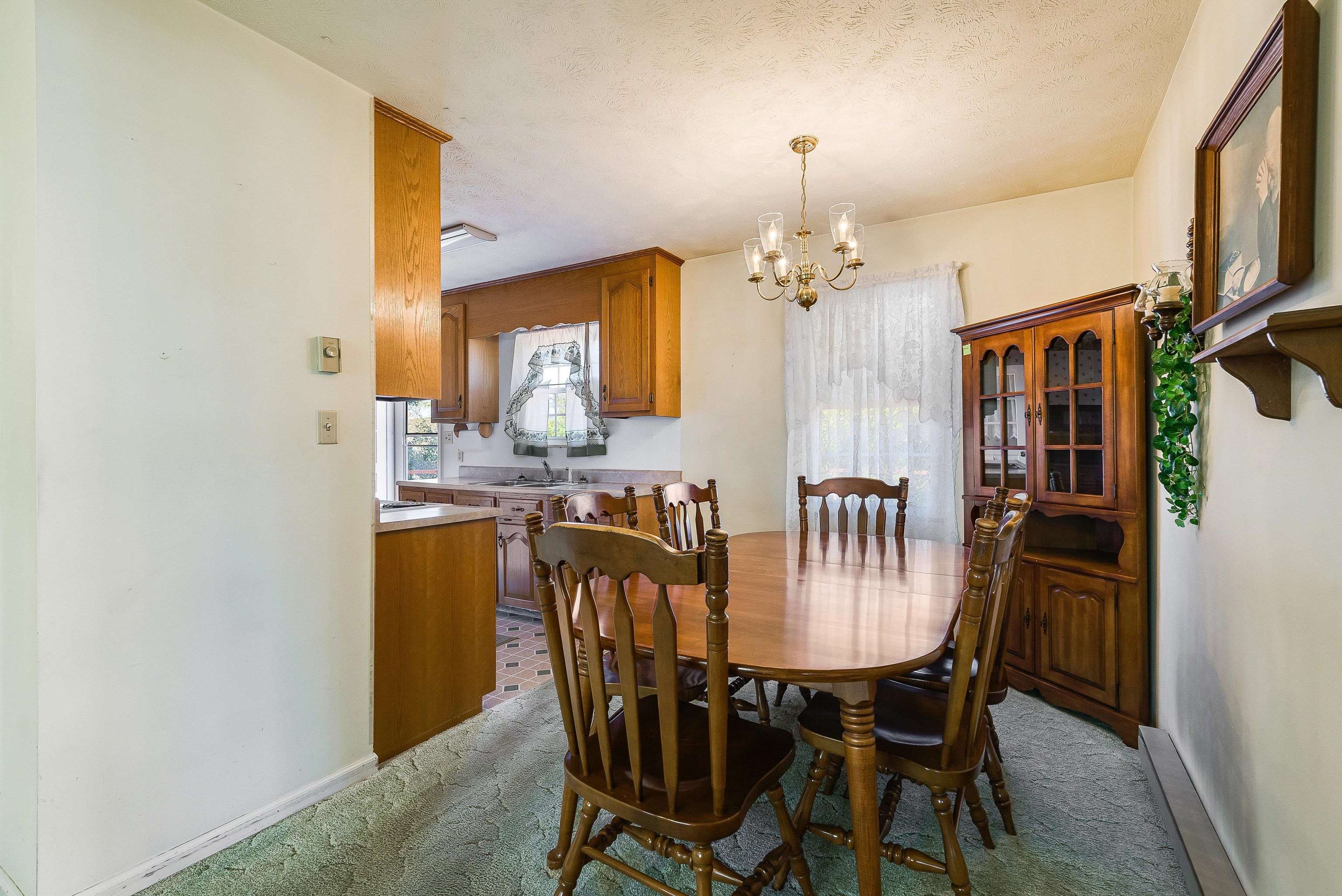 3430 OAK RIDGE RD, MOUNT CRAWFORD, Virginia 22841, 3 Bedrooms Bedrooms, ,1 BathroomBathrooms,Residential,3430 OAK RIDGE RD,670189 MLS # 670189