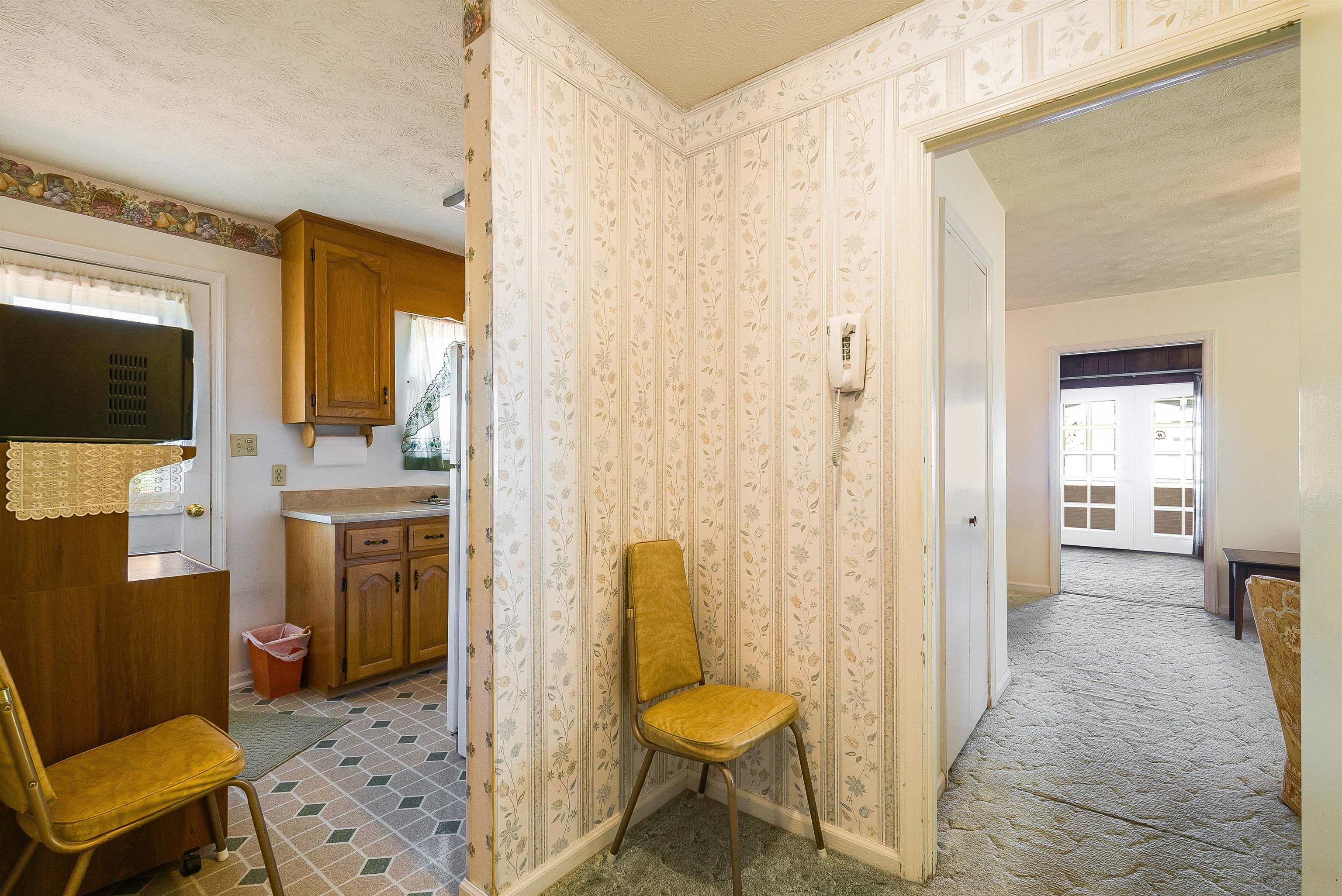 3430 OAK RIDGE RD, MOUNT CRAWFORD, Virginia 22841, 3 Bedrooms Bedrooms, ,1 BathroomBathrooms,Residential,3430 OAK RIDGE RD,670189 MLS # 670189