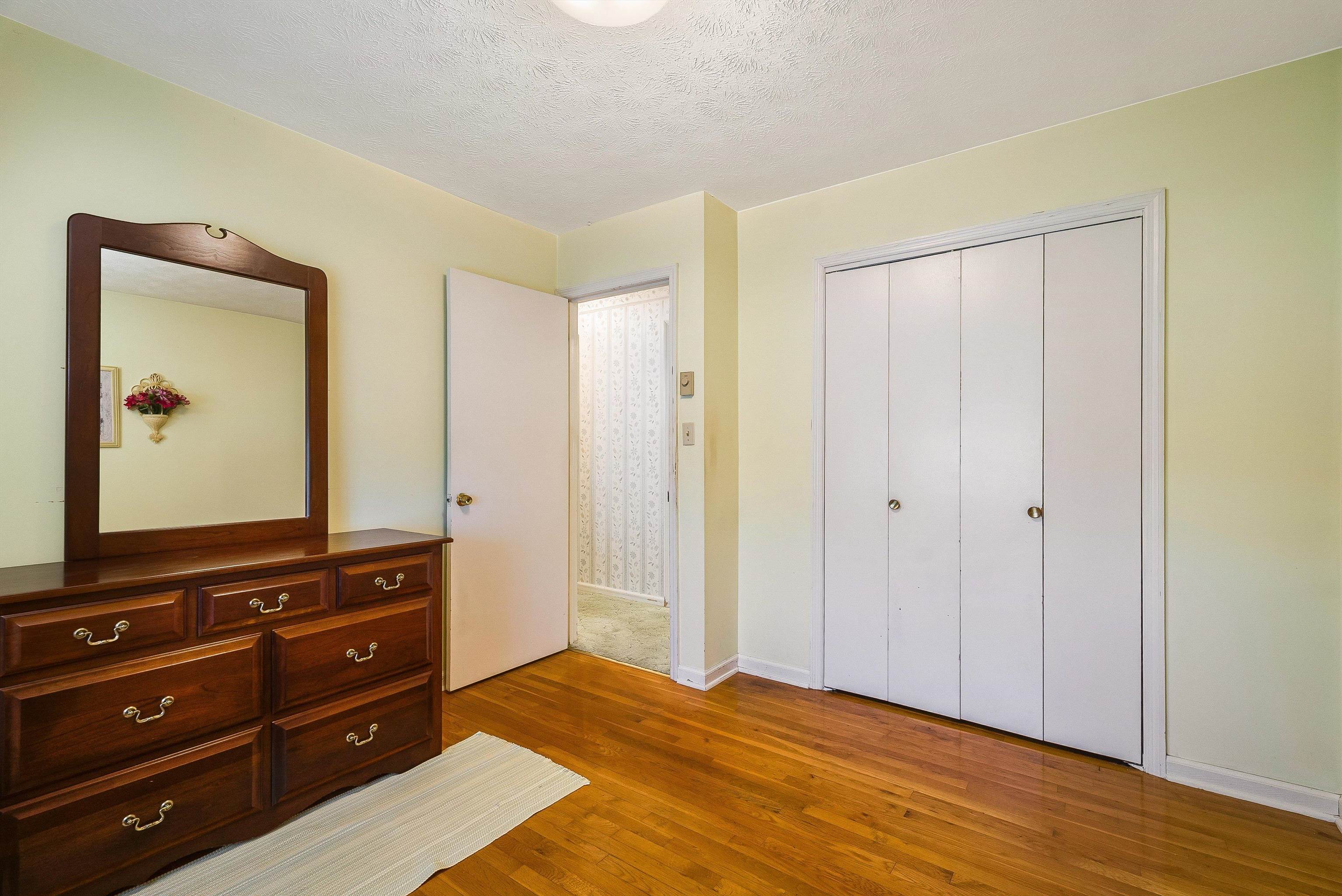 3430 OAK RIDGE RD, MOUNT CRAWFORD, Virginia 22841, 3 Bedrooms Bedrooms, ,1 BathroomBathrooms,Residential,3430 OAK RIDGE RD,670189 MLS # 670189