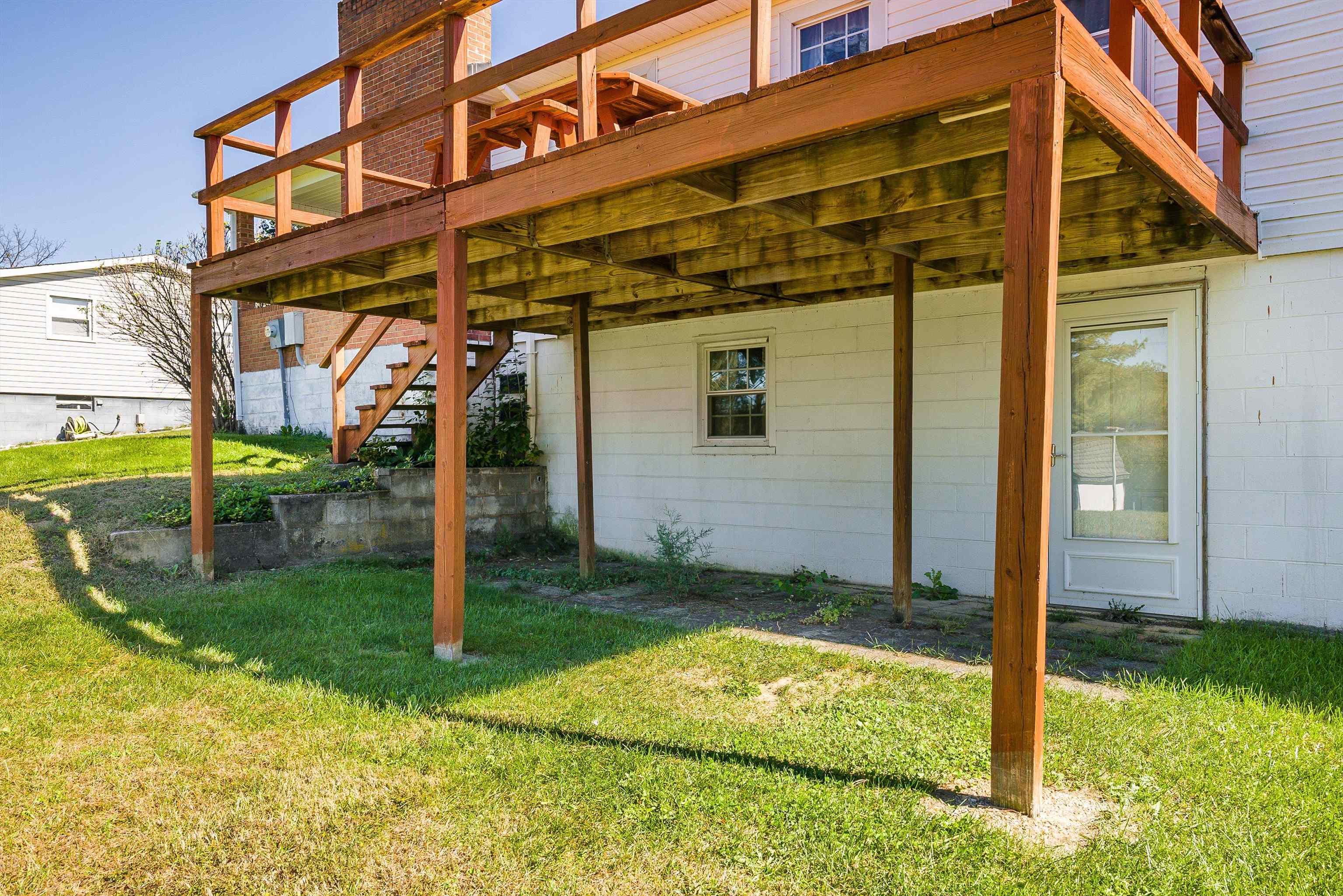 3430 OAK RIDGE RD, MOUNT CRAWFORD, Virginia 22841, 3 Bedrooms Bedrooms, ,1 BathroomBathrooms,Residential,3430 OAK RIDGE RD,670189 MLS # 670189