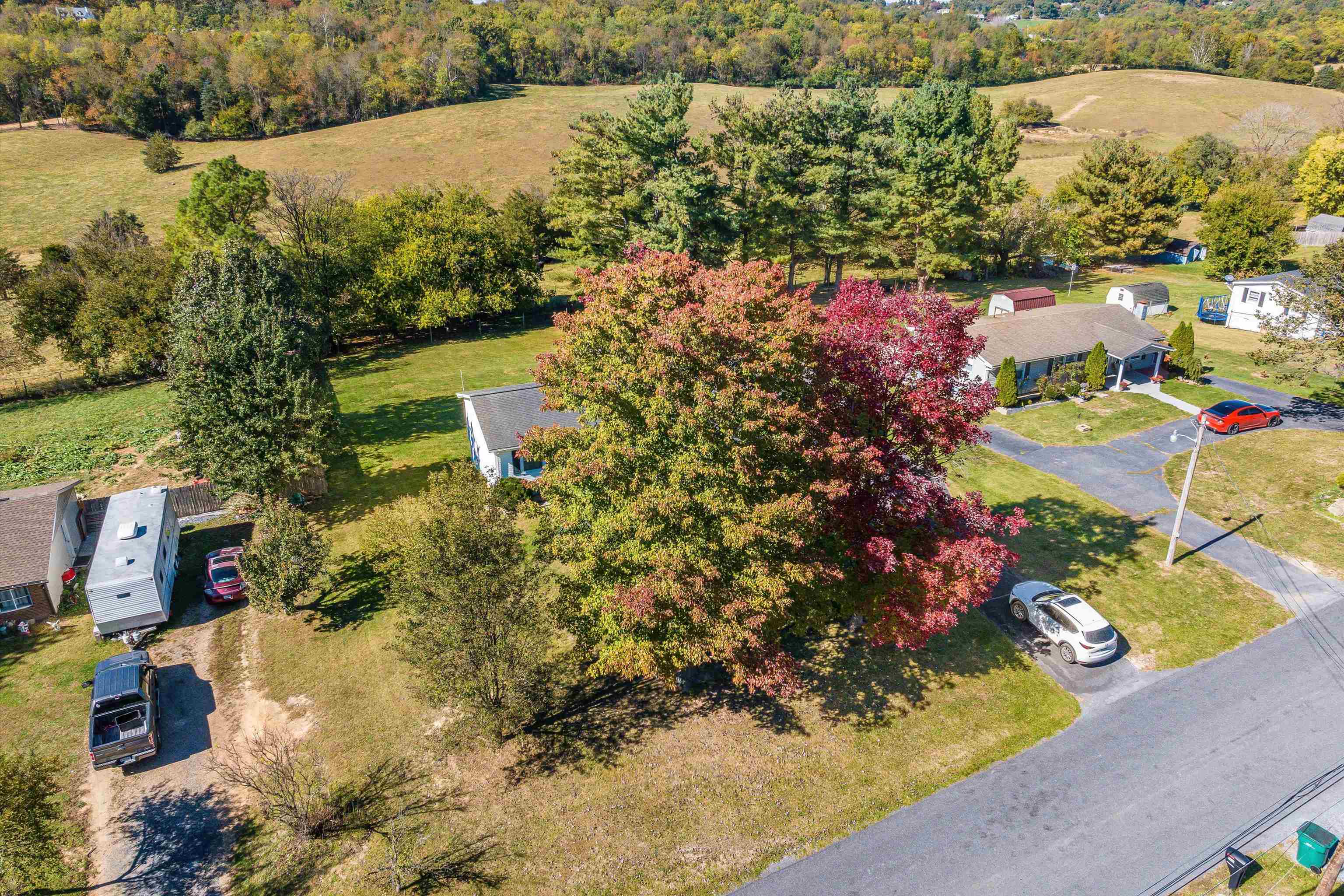 3430 OAK RIDGE RD, MOUNT CRAWFORD, Virginia 22841, 3 Bedrooms Bedrooms, ,1 BathroomBathrooms,Residential,3430 OAK RIDGE RD,670189 MLS # 670189