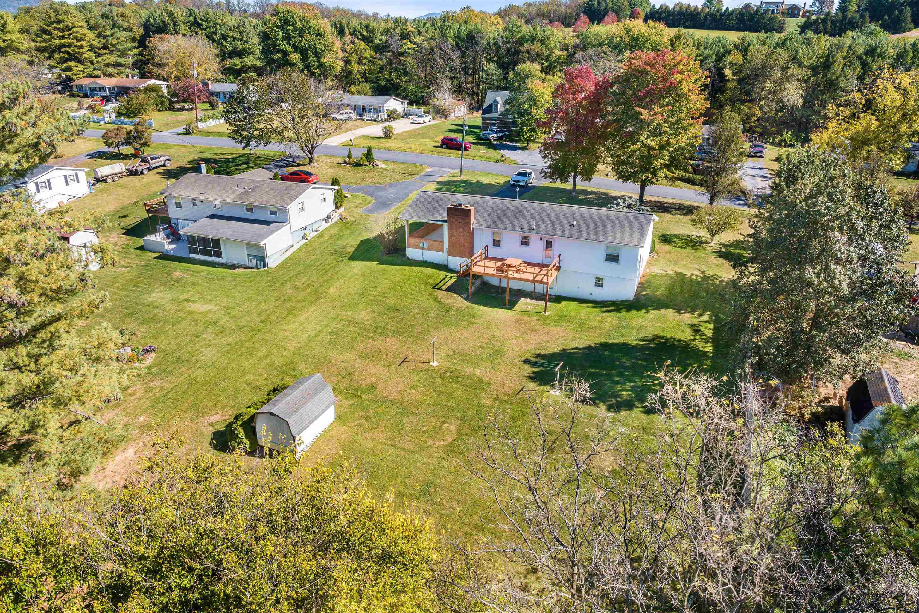 3430 OAK RIDGE RD, MOUNT CRAWFORD, Virginia 22841, 3 Bedrooms Bedrooms, ,1 BathroomBathrooms,Residential,3430 OAK RIDGE RD,670189 MLS # 670189