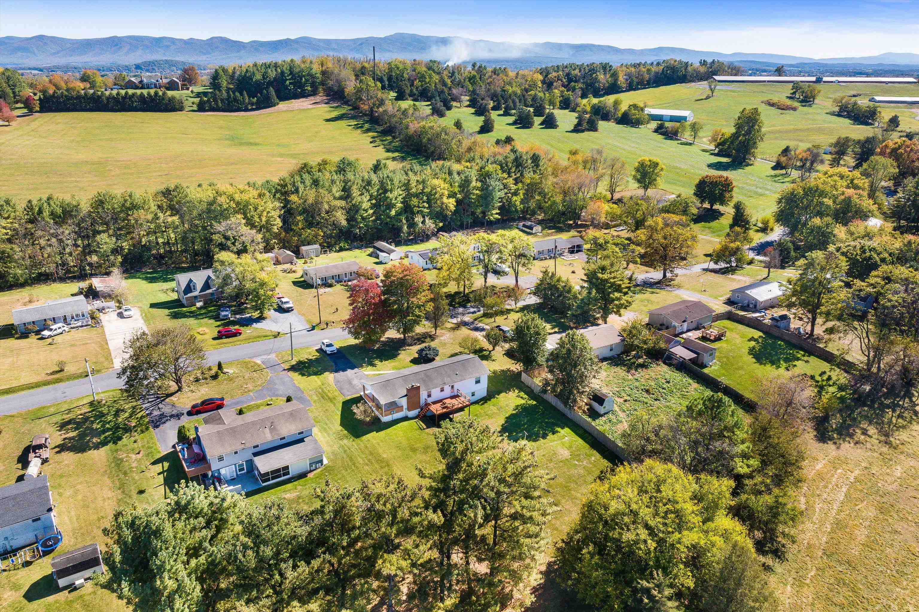 3430 OAK RIDGE RD, MOUNT CRAWFORD, Virginia 22841, 3 Bedrooms Bedrooms, ,1 BathroomBathrooms,Residential,3430 OAK RIDGE RD,670189 MLS # 670189