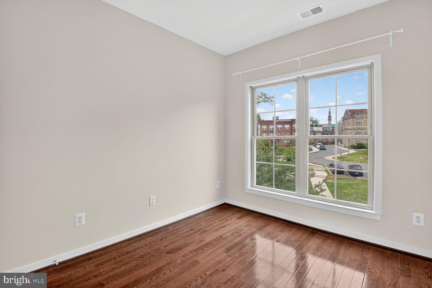 2855 CHANCELLORS WAY NE, WASHINGTON, District Of Columbia 20017, 3 Bedrooms Bedrooms, 12 Rooms Rooms,3 BathroomsBathrooms,Residential,For sale,2855 CHANCELLORS WAY NE,DCDC2226962 MLS # DCDC2226962