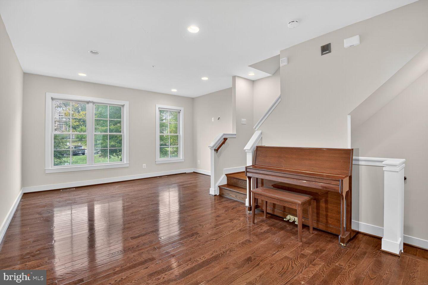 2855 CHANCELLORS WAY NE, WASHINGTON, District Of Columbia 20017, 3 Bedrooms Bedrooms, 12 Rooms Rooms,3 BathroomsBathrooms,Residential,For sale,2855 CHANCELLORS WAY NE,DCDC2226962 MLS # DCDC2226962