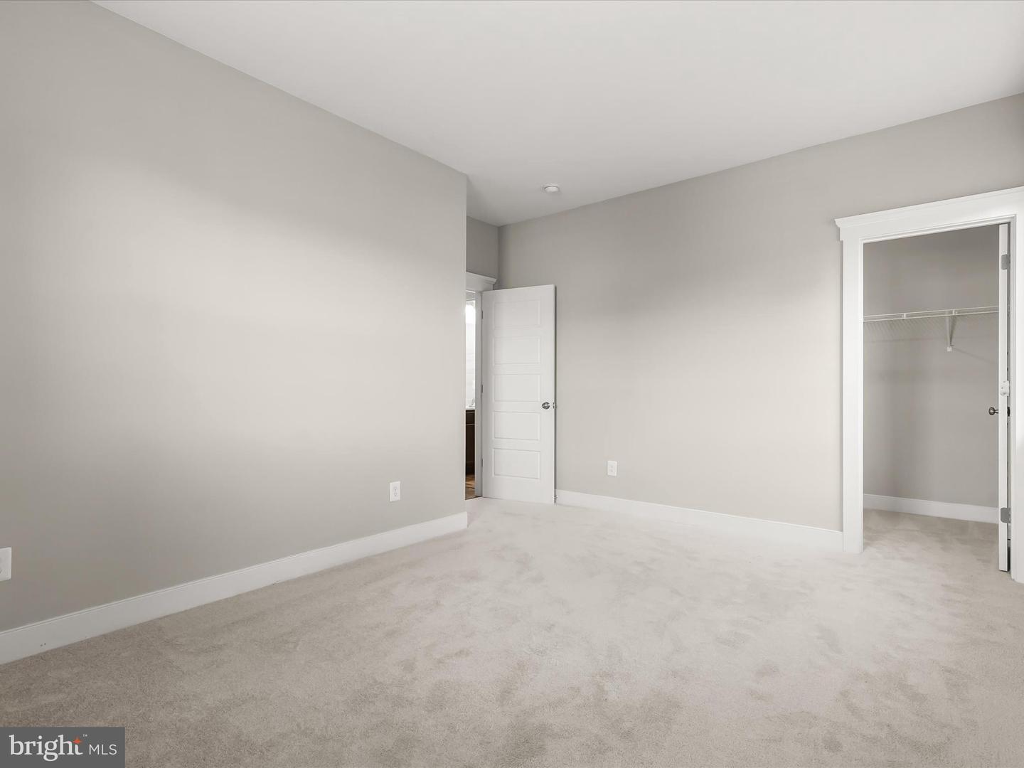 841 PENCOAST DR, PURCELLVILLE, Virginia 20132, 6 Bedrooms Bedrooms, ,3 BathroomsBathrooms,Residential,For sale,841 PENCOAST DR,VALO2108868 MLS # VALO2108868