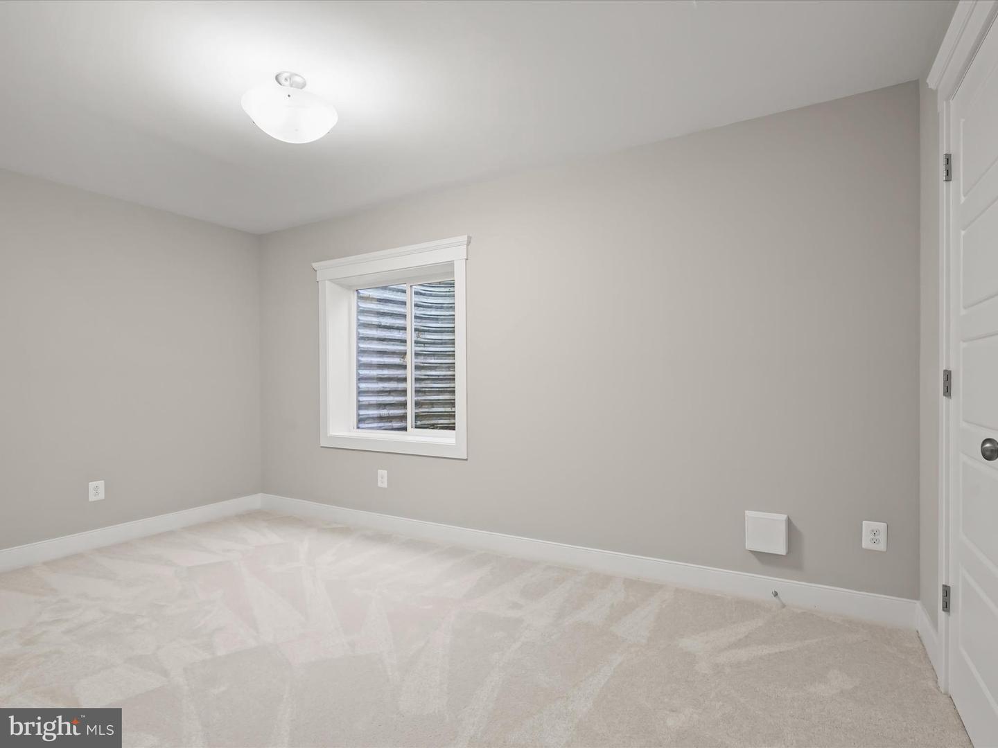 841 PENCOAST DR, PURCELLVILLE, Virginia 20132, 6 Bedrooms Bedrooms, ,3 BathroomsBathrooms,Residential,For sale,841 PENCOAST DR,VALO2108868 MLS # VALO2108868