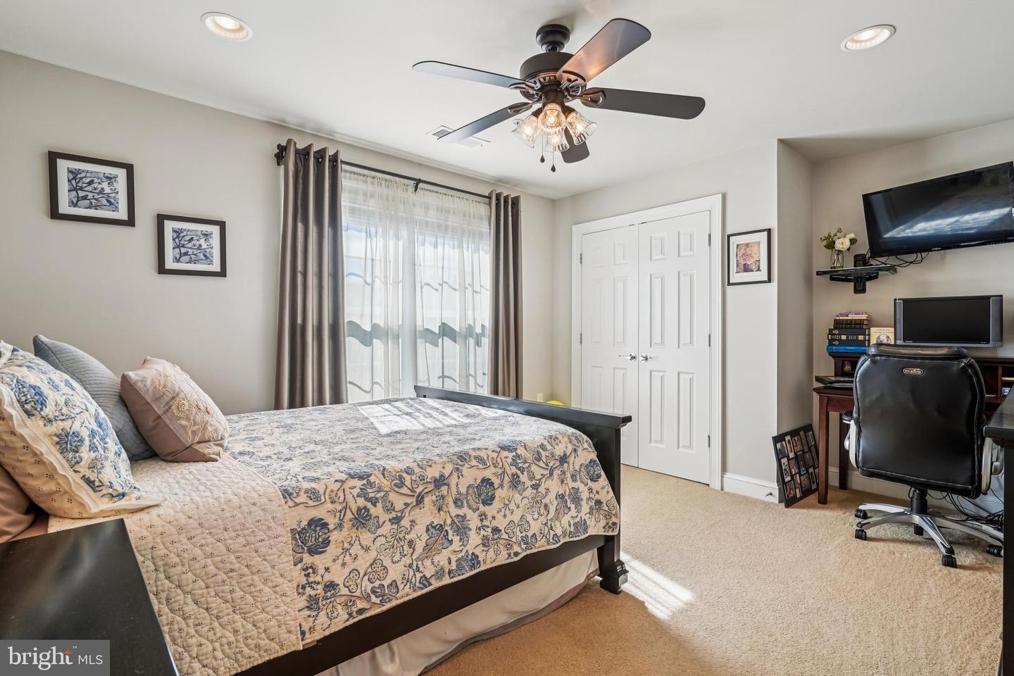 73 BATTERY POINT DR, FREDERICKSBURG, Virginia 22406, 3 Bedrooms Bedrooms, ,3 BathroomsBathrooms,Residential,For sale,73 BATTERY POINT DR,VAST2043508 MLS # VAST2043508