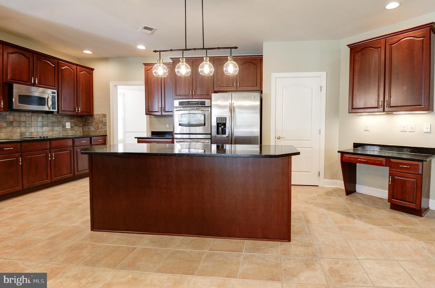 20343 KIAWAH ISLAND DR, ASHBURN, Virginia 20147, 4 Bedrooms Bedrooms, ,3 BathroomsBathrooms,Residential,For sale,20343 KIAWAH ISLAND DR,VALO2109012 MLS # VALO2109012