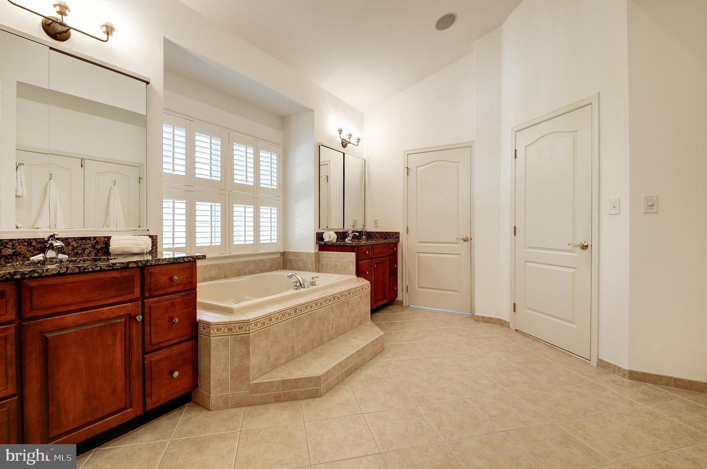 20343 KIAWAH ISLAND DR, ASHBURN, Virginia 20147, 4 Bedrooms Bedrooms, ,3 BathroomsBathrooms,Residential,For sale,20343 KIAWAH ISLAND DR,VALO2109012 MLS # VALO2109012
