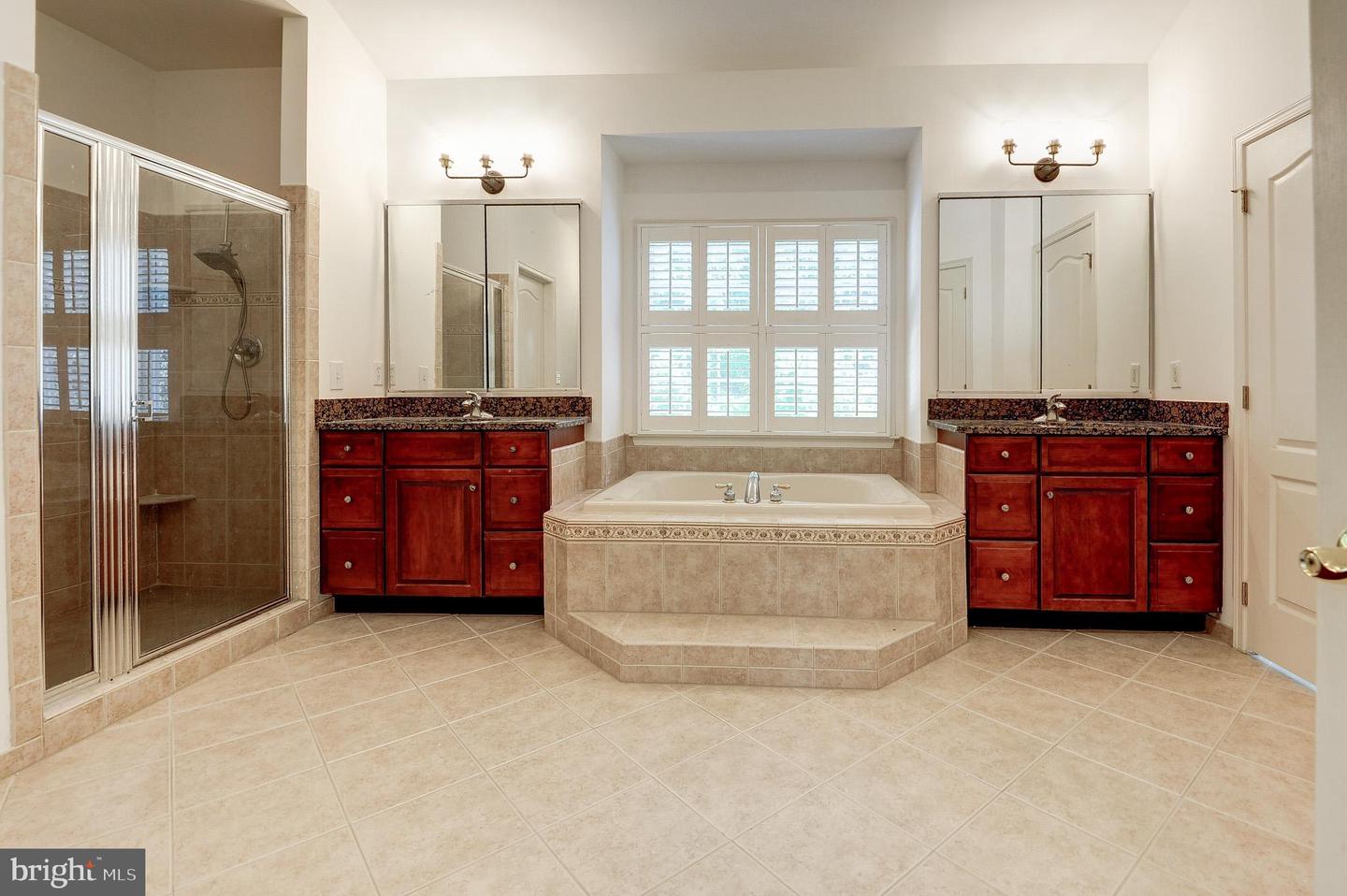 20343 KIAWAH ISLAND DR, ASHBURN, Virginia 20147, 4 Bedrooms Bedrooms, ,3 BathroomsBathrooms,Residential,For sale,20343 KIAWAH ISLAND DR,VALO2109012 MLS # VALO2109012