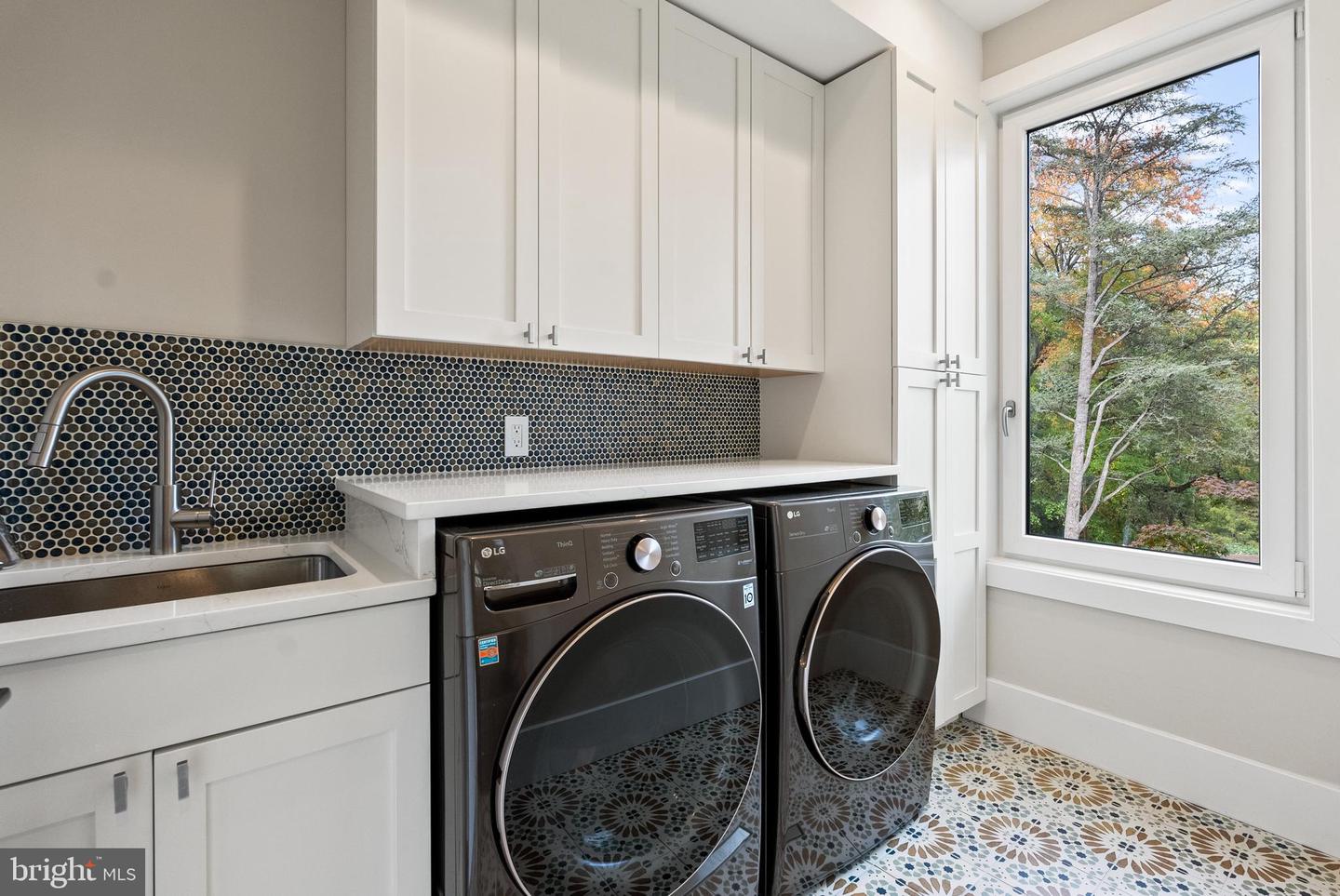 5152 LINNEAN TER NW, WASHINGTON, District Of Columbia 20008, 6 Bedrooms Bedrooms, ,5 BathroomsBathrooms,Residential,For sale,5152 LINNEAN TER NW,DCDC2227340 MLS # DCDC2227340