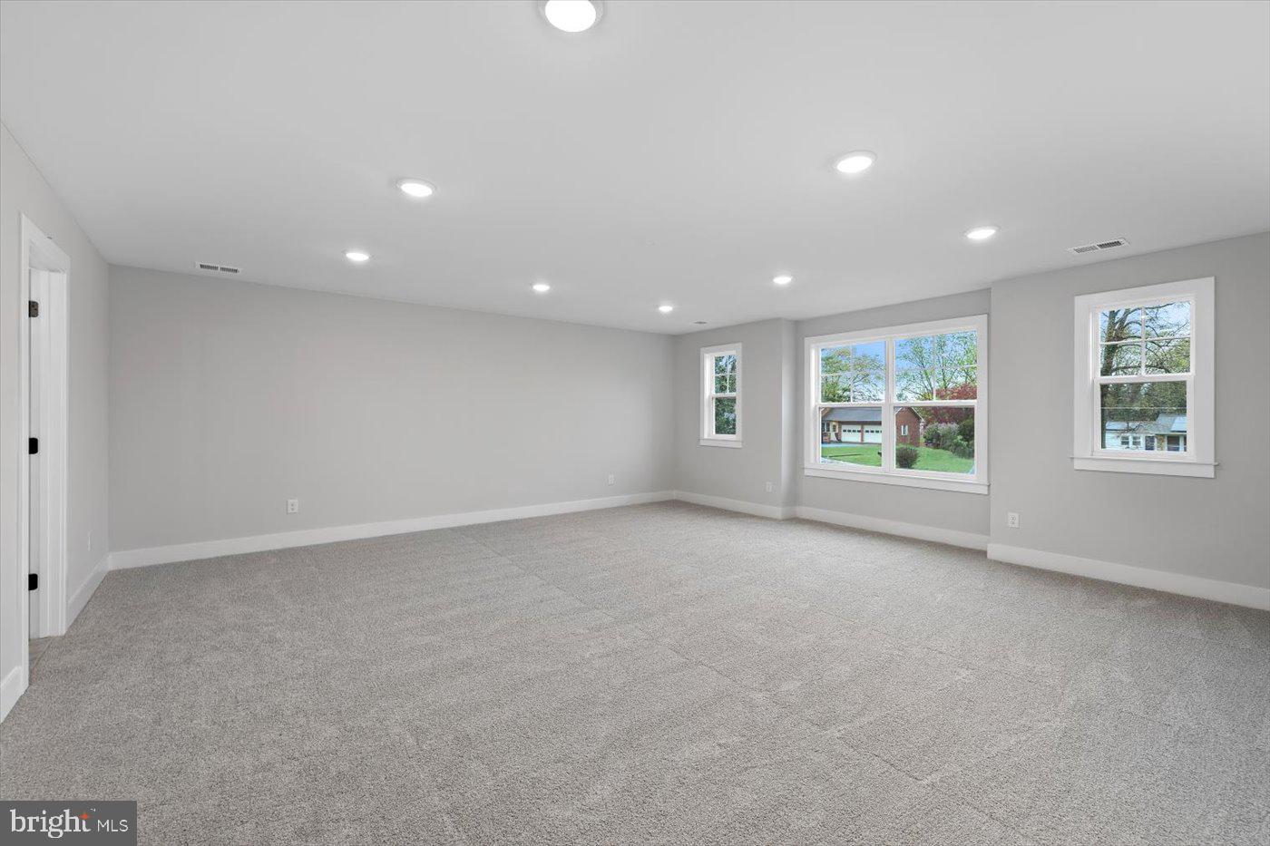575 SOLGROVE RD, WARRENTON, Virginia 20186, 4 Bedrooms Bedrooms, ,4 BathroomsBathrooms,Residential,For sale,575 SOLGROVE RD,VAFQ2019400 MLS # VAFQ2019400