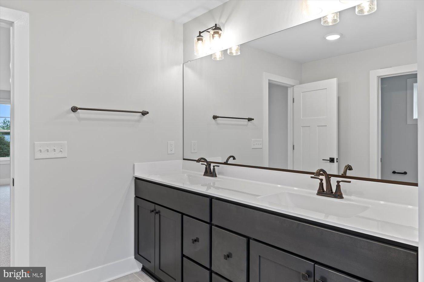 575 SOLGROVE RD, WARRENTON, Virginia 20186, 4 Bedrooms Bedrooms, ,4 BathroomsBathrooms,Residential,For sale,575 SOLGROVE RD,VAFQ2019400 MLS # VAFQ2019400